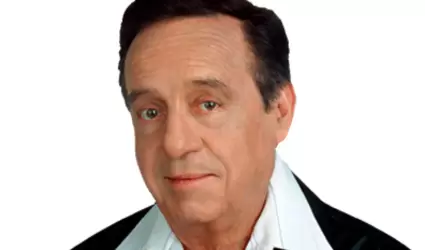 Roberto G�mez Bola�os "Chespirito"