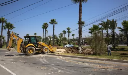 Trabajos de rehabilitaci�n de tuber�a hidr�ulica en Otay