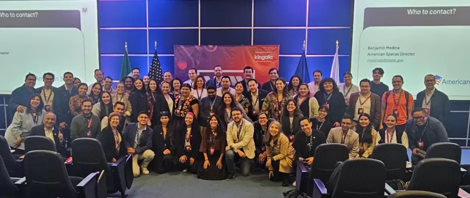 Destacan participaci�n de becaria de BC en 10.� aniversario del programa YLAI