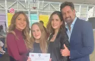 Gabriel Soto y Geraldine Baz�n posan para foto familiar
