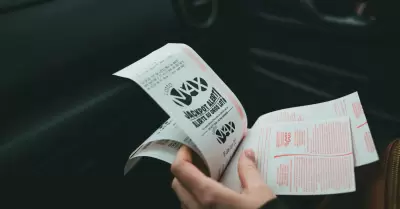 Un boleto podr�a cambiar tu vida con Mega Millions millonario.