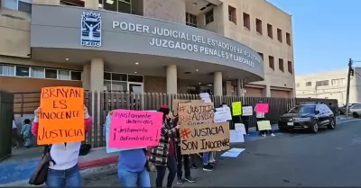 Manifestaci�n por j�venes acusados de homicidio
