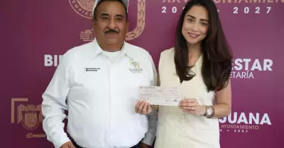 Otorgan apoyo econ�mico a Asociaci�n Civil Milagro de M�xico