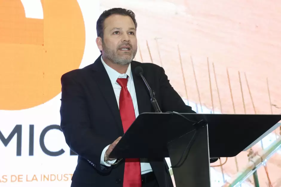 V�ctor Gabriel Gonz�lez Mend�vil