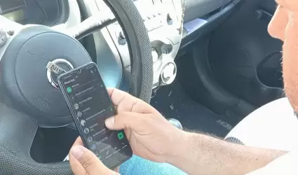 Uso de celular mientras manejas