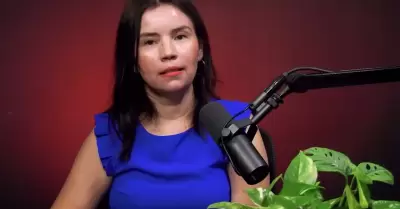 Karla Mar�a Estrella