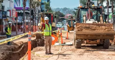 Obras de rehabilitaci�n de redes de agua potable y alcantarillado sanitario en l