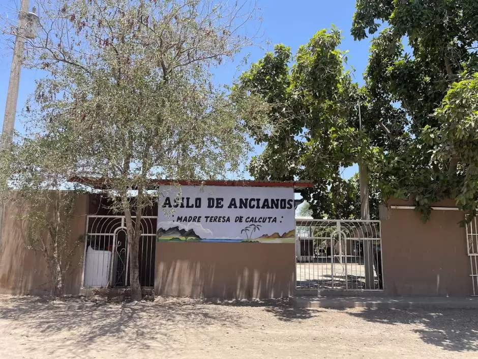 Asilo de Ancianos Madre Teresa de Calcuta, en el Poblado Miguel Alem�n