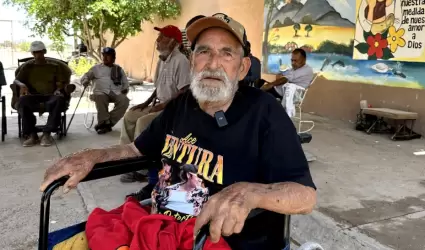 Joel Ba�uelos Corrales