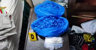 Narc�ticos, armas y veh�culos