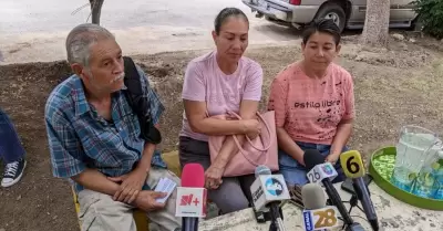 Familias de v�ctimas del crematorio