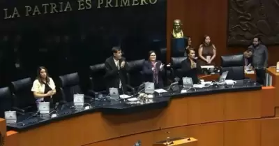 Un minuto de aplausos para Ozzy Osbourne en el Congreso de la Uni�n
