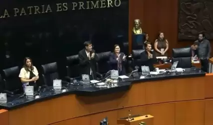 Un minuto de aplausos para Ozzy Osbourne en el Congreso de la Uni�n