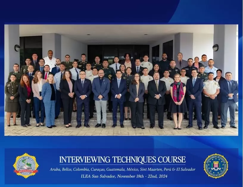 Capacitaci�n constante de personal a trav�s de cursos internacionales especializados