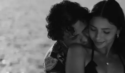 Christian Nodal y �ngela Aguilar