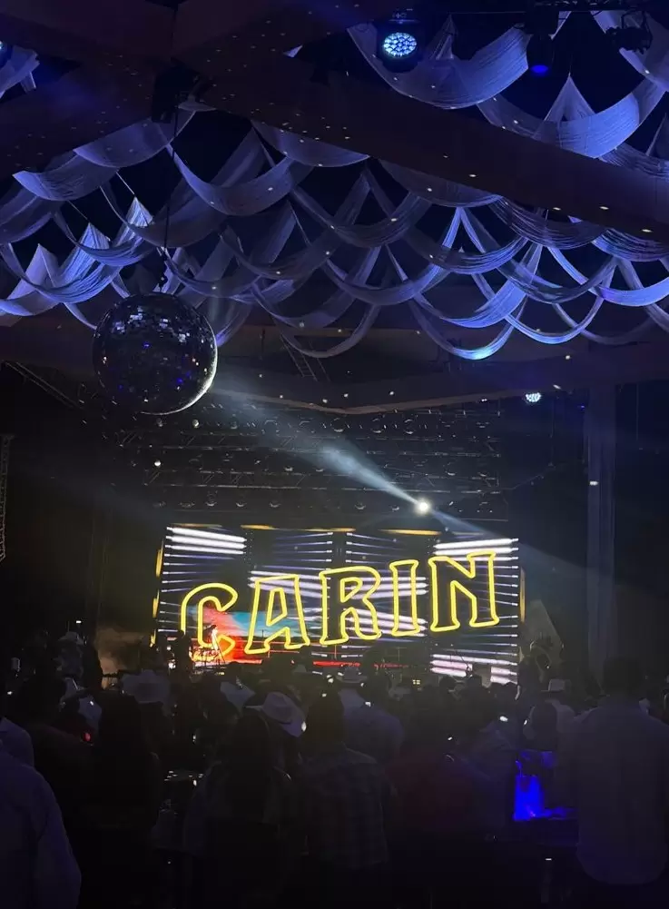 Fiesta Carin Le�n.