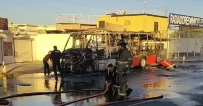 Incendio de cami�n en Hermosillo