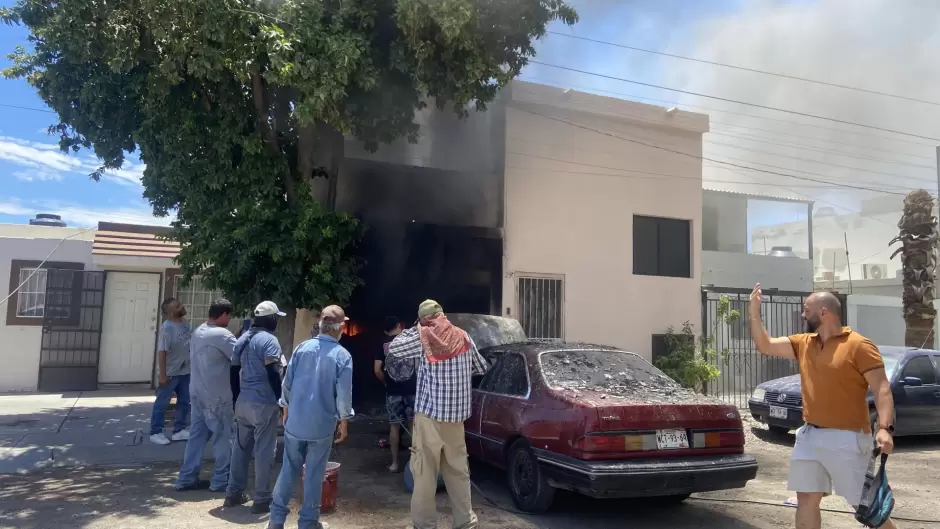 Incendio de vivienda en la colonia San �ngel