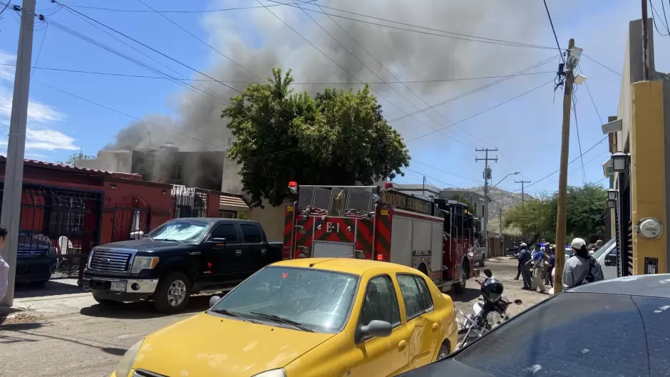 Incendio de vivienda en la colonia San �ngel