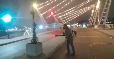 Fumigaci�n en primer cuadro de la ciudad