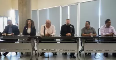 Reuni�n con representantes del gremio de transportistas
