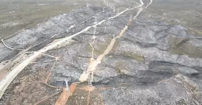 Liquidan incendio forestal en el kil�metro 85 de la carretera libre Tecate-Mexic