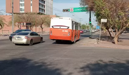 Transporte urbano, cami�n