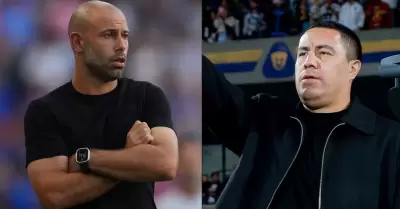 Efra�n Ju�rez y Javier Mascherano.
