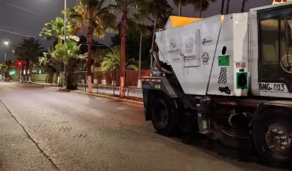 Barrido mec�nico en Ensenada