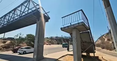 Puente del Rosas Magall�n frente a comandancia Margarito Salda�a