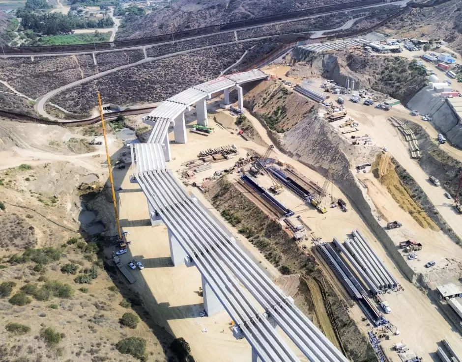 Traslado entre Aeropuerto con Playas de Tijuana tomar� 12 minutos con Viaducto Elevado