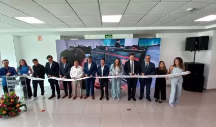 Inauguraci�n de laboratorios de la Escuela de Negocios del Tec de Monterrey