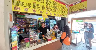 Cafeter�a Navarro, Unison, becas alimenticias