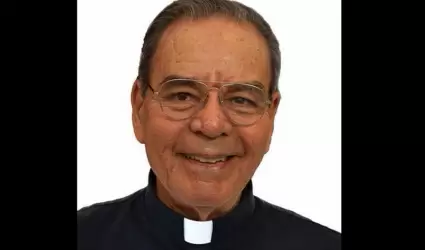 Sacerdote C�sar Castillo