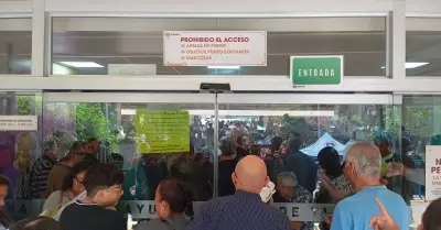 Prometen a polic�as incapacitados y a viudas una respuesta a sus exigencias para