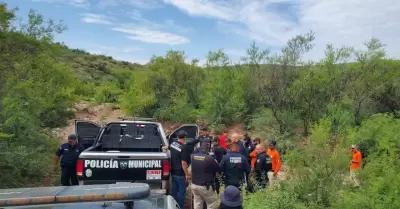 Rescatan a ciudadano ingl�s extraviado en Agua Prieta