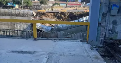 Socav�n en la Avenida Revoluci�n
