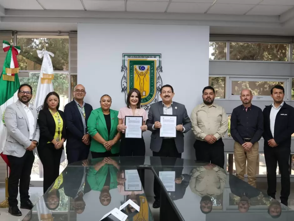 Colaboraci�n Ayuntamiento de Tijuana con UABC