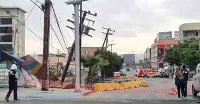 Socav�n en la Avenida Revoluci�n