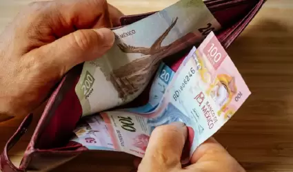 Dinero.