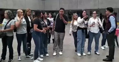 Manifestaci�n por clausuras de varios preescolares