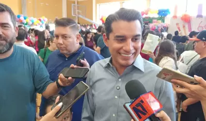 Froyl�n G�mez Gamboa.