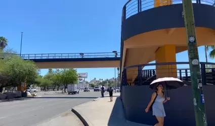 Puente peatonal Encinas