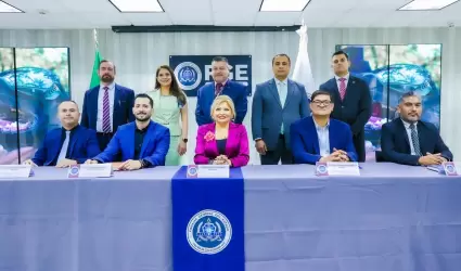 Nombra fiscal general Dra. Ma. Elena Andrade Ram�rez como fiscal central a Jos� 
