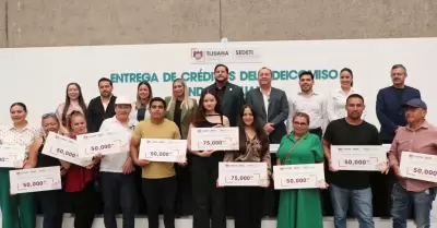 Entrega de 484 cr�ditos del Fideicomiso Fondos Tijuana