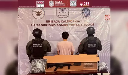 Menor de edad detenido con arma larga y chaleco bal�stico en Tijuana
