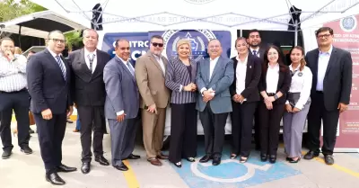 Instalaci�n de un m�dulo de atenci�n en Canaco Tijuana