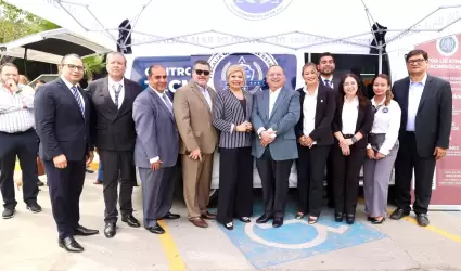 Instalaci�n de un m�dulo de atenci�n en Canaco Tijuana