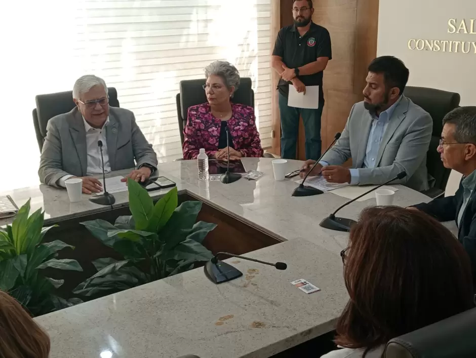 Beatriz Elena Huerta, titular del ISAF, entrega al Congreso resultados de la Cuenta P�blica 2024