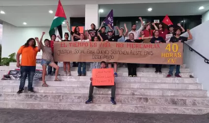 Colectivos exigen se apruebe la reducci�n de la jornada laboral
